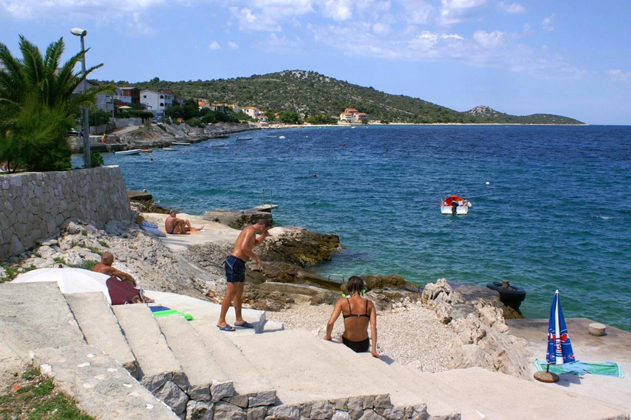 Apartments By The Sea Razanj, Rogoznica - 4253 Eksteriør bilde
