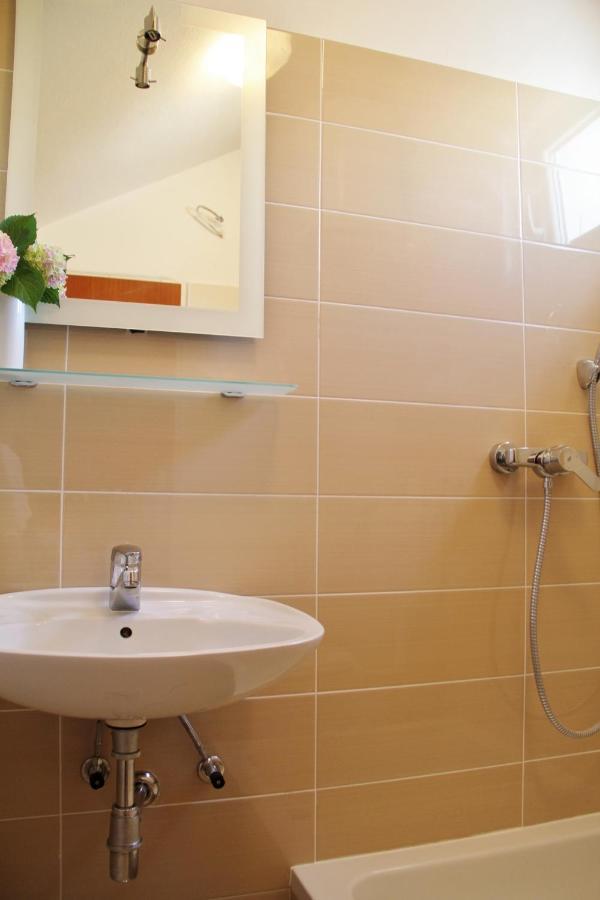 Apartments By The Sea Razanj, Rogoznica - 4253 Eksteriør bilde